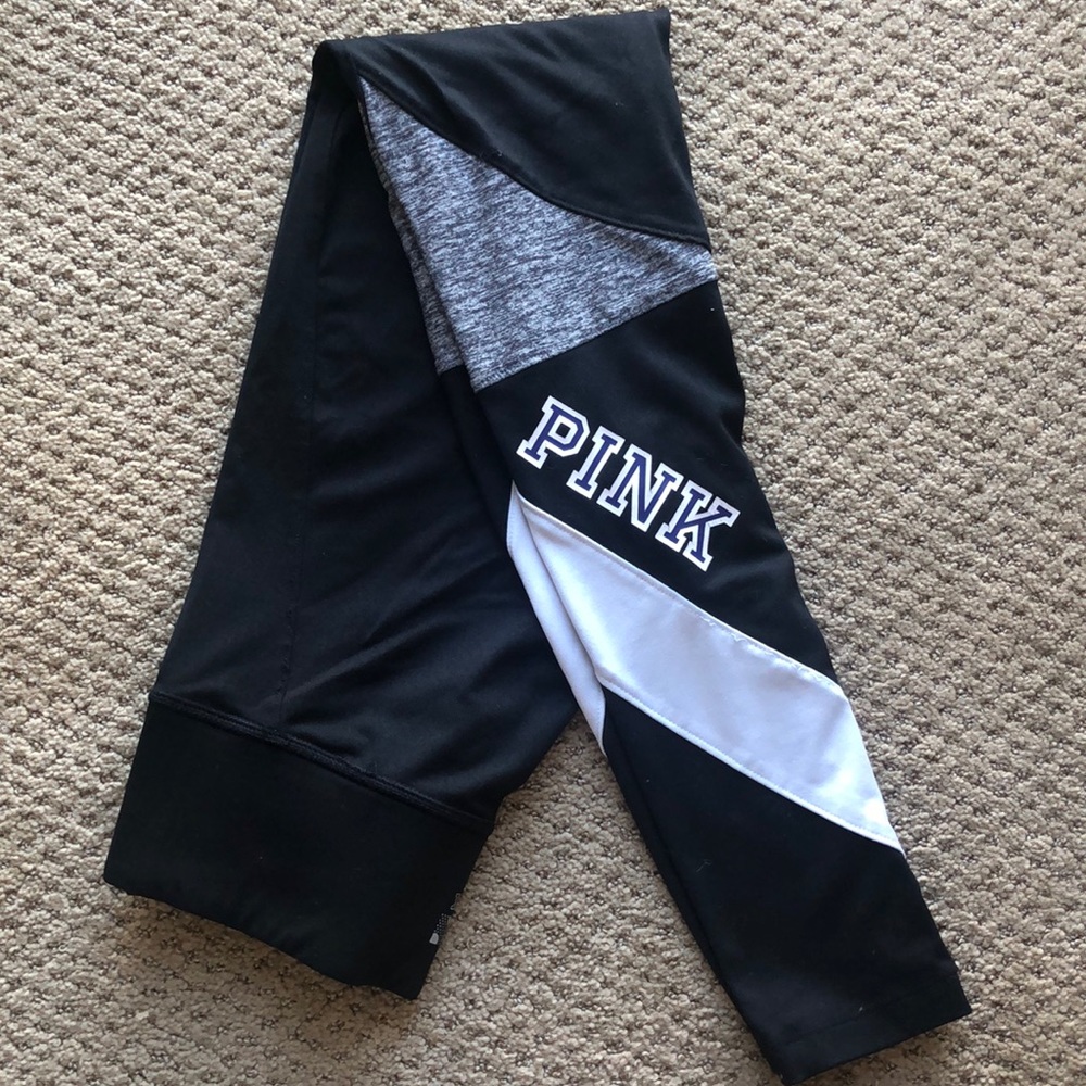 Victoria’s Secret Pink Ultimate Leggings